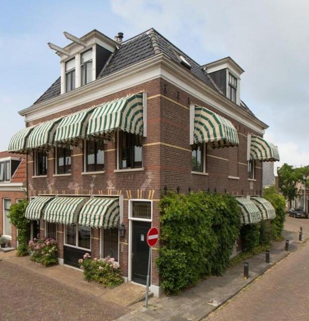 סנייק Lekkerwegbijleeuwen, 1 Minuut Naar Hartje Centrum מראה חיצוני תמונה